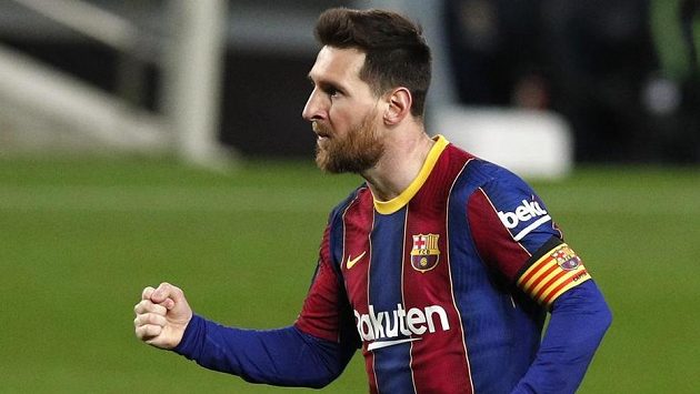 Lionel Messi z Barcelony při zápase s Huescou, kdy vyrovnal klubový rekod Xaviho Hernándeze. Lionel Messi z Barcelony při zápase s Huescou, kdy vyrovnal klubový rekod Xaviho Hernándeze.