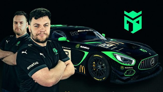 Stáji Entropiq ve složení Michal Matoušek (vlevo) a Lukáš Podstata se v sezoně Virtual GP daří, Matoušek je v průběžném hodnocení druhý, Podstata s velkým náskokem vede. Stáji Entropiq ve složení Michal Matoušek (vlevo) a Lukáš Podstata se v sezoně Virtual GP daří, Matoušek je v průběžném hodnocení druhý, Podstata s velkým náskokem vede.