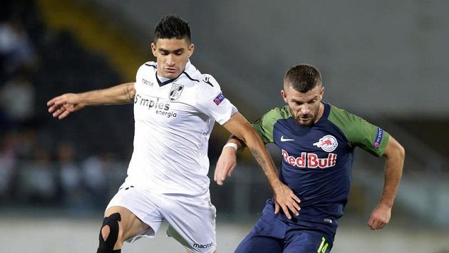 Kolumbijec Guillermo Celis a Valon Berisha ze Salcburku. Kolumbijec Guillermo Celis a Valon Berisha ze Salcburku.