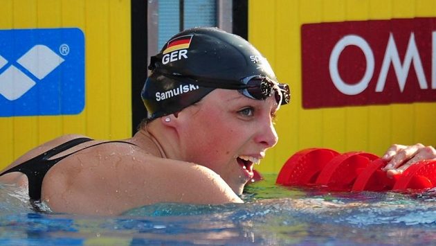 Úspěšná německá plavkyně Daniela Samulská podlehla ve 33 letech rakovině. Úspěšná německá plavkyně Daniela Samulská podlehla ve 33 letech rakovině.