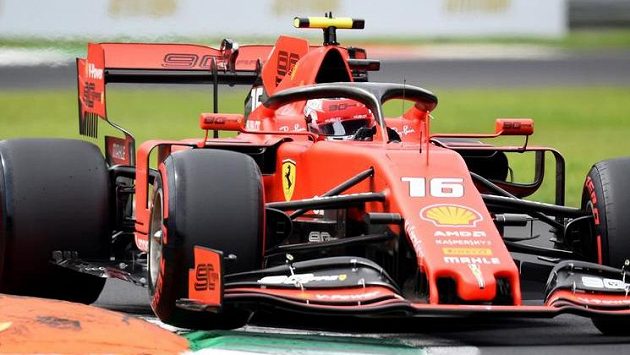 Kvalifikaci na Velkou cenu Itálie F1 vyhrál Charles Leclerc z Ferrar Kvalifikaci na Velkou cenu Itálie F1 vyhrál Charles Leclerc z Ferrar