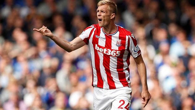 Darren Fletcher hraje Premier League za Stoke City. V týmu nyní působí hned pět fotbalistů, kteří vyhráli Ligu mistrů. Darren Fletcher hraje Premier League za Stoke City. V týmu nyní působí hned pět fotbalistů, kteří vyhráli Ligu mistrů.