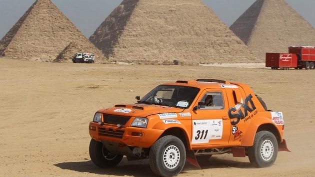 Ukrajinský závodník Vadim Něstěrčuk během rallye v Egyptě (ilustrační foto). Ukrajinský závodník Vadim Něstěrčuk během rallye v Egyptě (ilustrační foto).