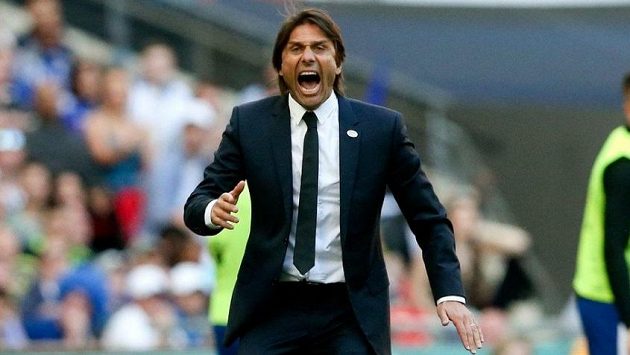 Vedení fotbalové Chelsea podle italských i britských médií odvolalo trenéra Antonia Conteho. Vedení fotbalové Chelsea podle italských i britských médií odvolalo trenéra Antonia Conteho.