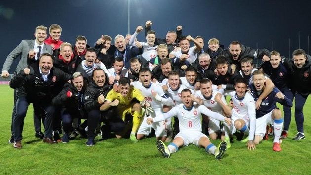 Lvíčata slaví kvalifikační vítězství v Chorvatsku. Lvíčata slaví kvalifikační vítězství v Chorvatsku.