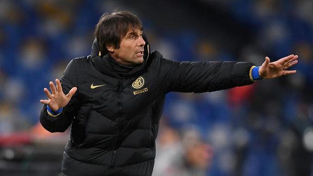 Italský trenér Antonio Conte nyní vede fotbalisty Interu Milán. Italský trenér Antonio Conte nyní vede fotbalisty Interu Milán.