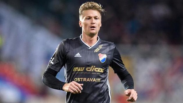 Václav Procházka z Baníku Ostrava během utkání na Slavii. Václav Procházka z Baníku Ostrava během utkání na Slavii.