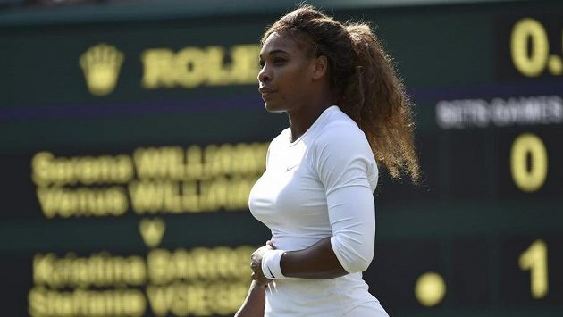 Serena Williamsová s rukou na bříšku. Je skutečně v radostném očekávání? Serena Williamsová s rukou na bříšku. Je skutečně v radostném očekávání?
