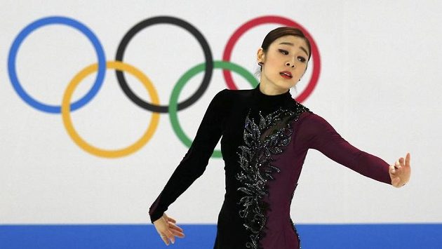 Kim Ju-na během volné jízdy na olympijských hrách v Soči. Kim Ju-na během volné jízdy na olympijských hrách v Soči.