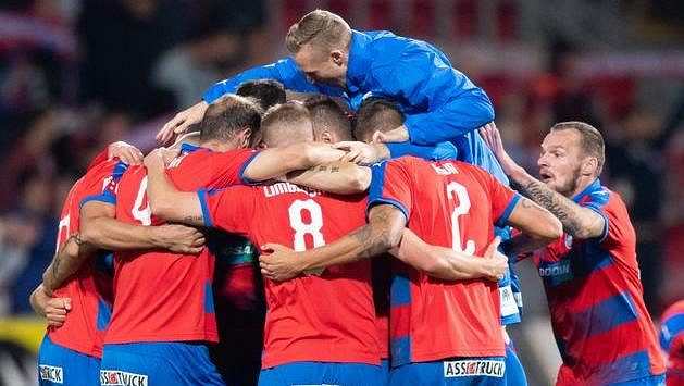 Radost fotbalistů Viktorie Plzeň. Radost fotbalistů Viktorie Plzeň.