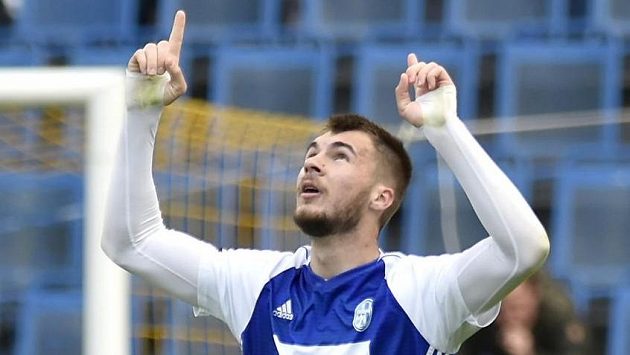 Nikolaj Komličenko z Boleslavi se raduje z gólu v Teplicích. Nikolaj Komličenko z Boleslavi se raduje z gólu v Teplicích.