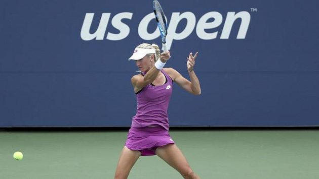 Denisa Allertová při utkání s Petrou Kvitovou v 1. kole US Open. Denisa Allertová při utkání s Petrou Kvitovou v 1. kole US Open.