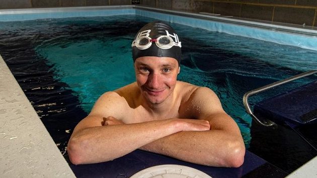 Alistair Brownlee zvolil netradiční přípravu na závody. Alistair Brownlee zvolil netradiční přípravu na závody.