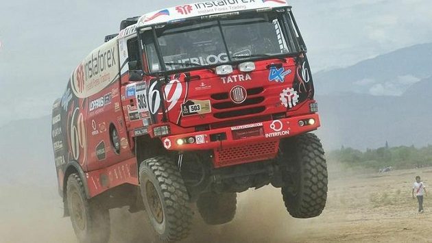 Aleš Loprais se svou tatrou na letošní Rally Dakar. Aleš Loprais se svou tatrou na letošní Rally Dakar.