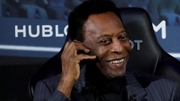 Legendární Pelé byl propuštěn z nemocnice Legendární Pelé byl propuštěn z nemocnice