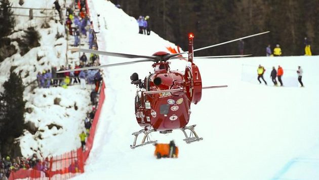 Marc Gisin musel opustit závod ve Val Gardeně ve vrtulníku. Marc Gisin musel opustit závod ve Val Gardeně ve vrtulníku.