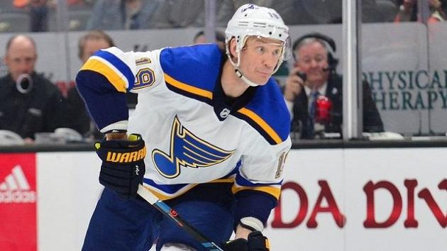 Jay Bouwmeester už se k hokeji nevrátí. Jay Bouwmeester už se k hokeji nevrátí.