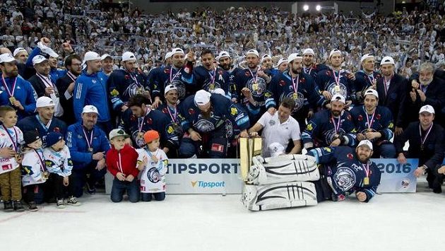 Bílí Tygři letos vládli celé základní části a přemožitele nenašli ani v play off. Bílí Tygři letos vládli celé základní části a přemožitele nenašli ani v play off.