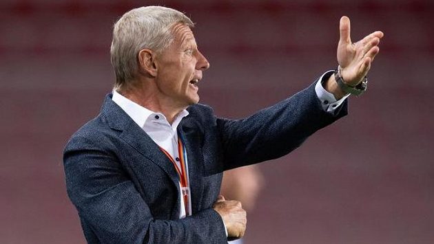 Trenér Sparty Zdeněk Ščasný si prožil velké zklamání... Trenér Sparty Zdeněk Ščasný si prožil velké zklamání...