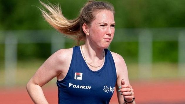 Lara van Ruijvenová bojuje o život v nemocnici Lara van Ruijvenová bojuje o život v nemocnici