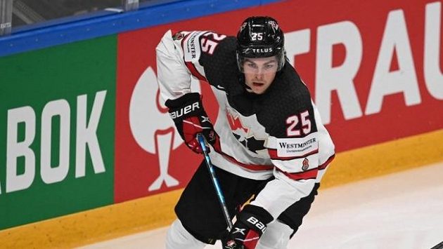 Jednička letošního draftu NHL Owen Power Jednička letošního draftu NHL Owen Power