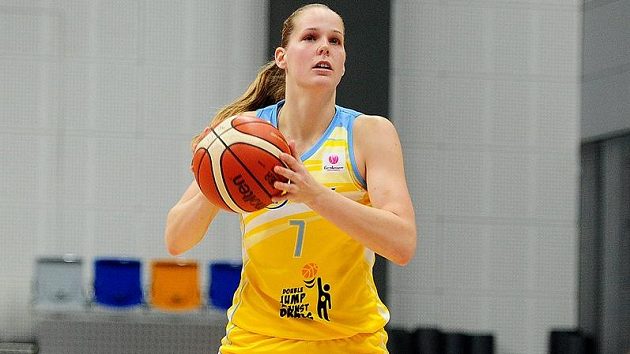 Basketbalistka USK Praha Alena Hanušová. Basketbalistka USK Praha Alena Hanušová.