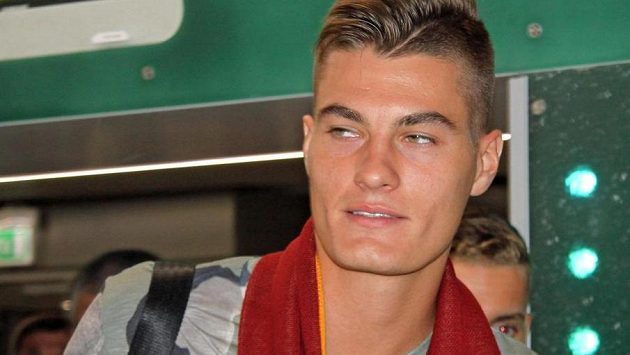 Patrik Schick po příletu do Říma. Patrik Schick po příletu do Říma.