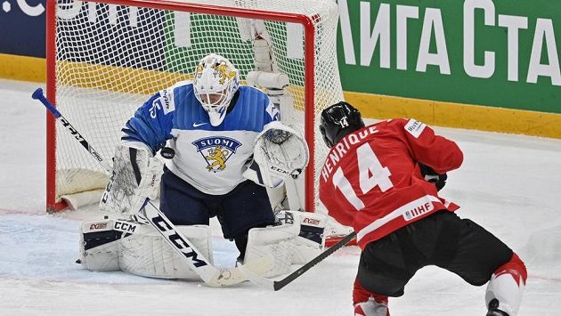 HOCKEY ONLINE: This is how they fight for the quarterfinals!  Canada is leading fast.  The Swiss are bouncing again