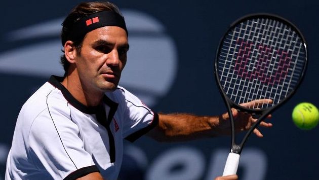 Roger Federer útočí na svůj 21. grandslamový vavřín. Roger Federer útočí na svůj 21. grandslamový vavřín.
