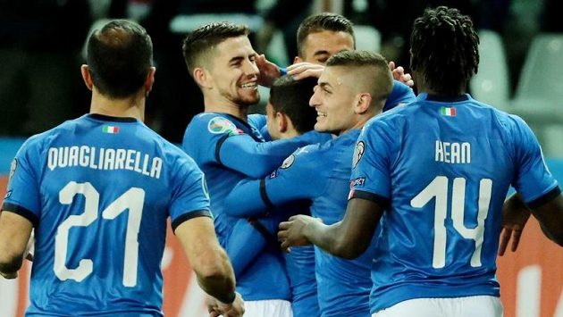 Italští fotbalisté jasně kralovali Italští fotbalisté jasně kralovali