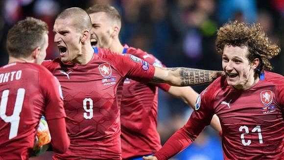 EURO: Historie, top hráči, úspěšní Češi - Sport.cz