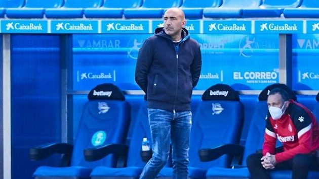 Deportivo Alavés odvolalo po poklesu na poslední místo tabulky španělské fotbalové ligy trenéra Abelarda Deportivo Alavés odvolalo po poklesu na poslední místo tabulky španělské fotbalové ligy trenéra Abelarda