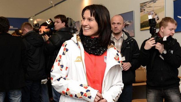 Akrobatická lyžařka Nikola Sudová před odletem do Soči. Akrobatická lyžařka Nikola Sudová před odletem do Soči.