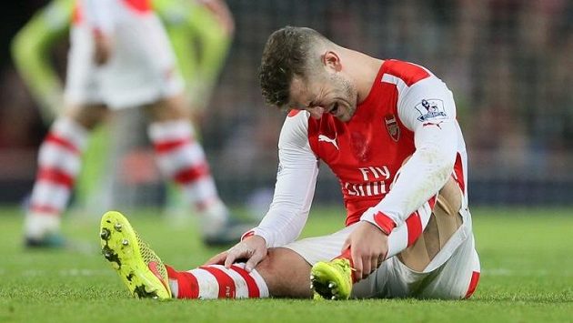Jack Wilshere si v Arsenalu zadělal na další problém. Jack Wilshere si v Arsenalu zadělal na další problém.