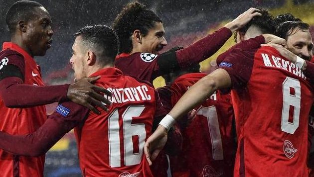 Fotbalisté Salcburku mají důvod k spokojenosti (ilustrační foto) Fotbalisté Salcburku mají důvod k spokojenosti (ilustrační foto)
