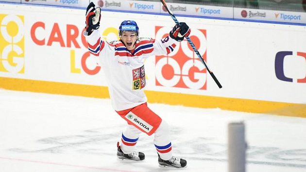 Jakub Galvas se raduje ze své první reprezentační trefy, kterou vstřelil při svém debutu v národním týmu. Jakub Galvas se raduje ze své první reprezentační trefy, kterou vstřelil při svém debutu v národním týmu.