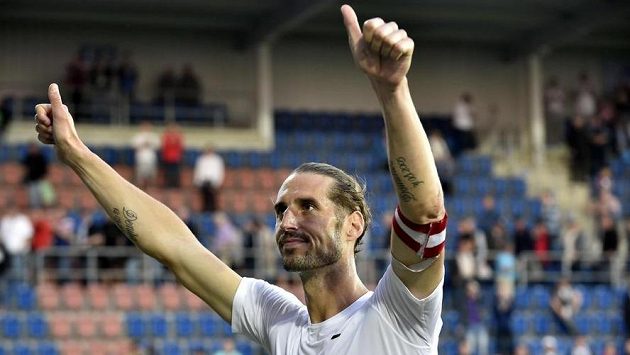 Libor Došek si na závěr kariéry vysloužil ocenění Osobnost ligy. Libor Došek si na závěr kariéry vysloužil ocenění Osobnost ligy.