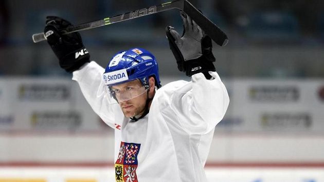 Obránce Jan Hejda během tréninku hokejové reprezentace ve Znojmě. Obránce Jan Hejda během tréninku hokejové reprezentace ve Znojmě.