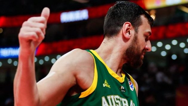 Andrew Bogut uvažuje o pokračování kariéry Andrew Bogut uvažuje o pokračování kariéry