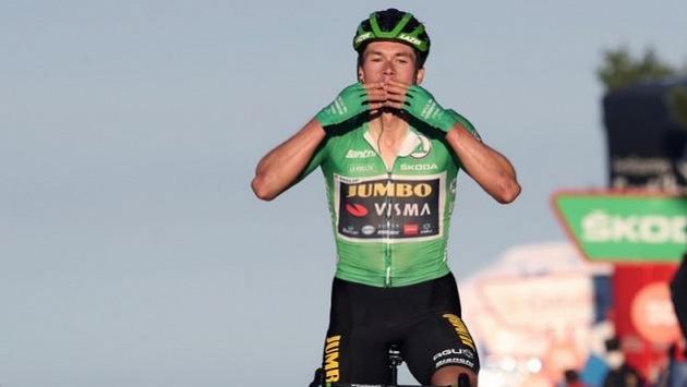 Battle of the Vuelta!  Roglič won the 8th stage and withdrew the lead by 13 seconds