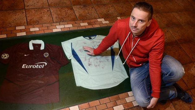 Bývalý fotbalista Slovanu Liberec a Sparty Praha Rastislav Michalík ve svém penzionu RaMi ve slovenské Oščadnici. Bývalý fotbalista Slovanu Liberec a Sparty Praha Rastislav Michalík ve svém penzionu RaMi ve slovenské Oščadnici.