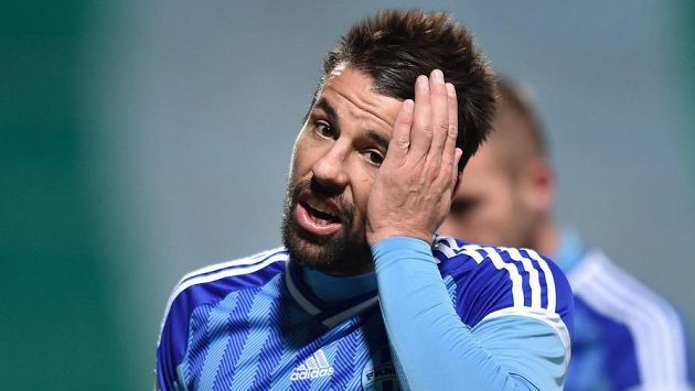 Zklamaný Milan Baroš z Boleslavi. Zklamaný Milan Baroš z Boleslavi.