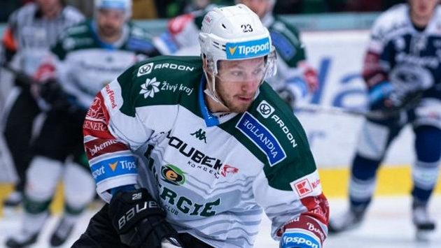 Útočník Tomáš Mikúš bude pokračovat v Karlových Varech. Útočník Tomáš Mikúš bude pokračovat v Karlových Varech.