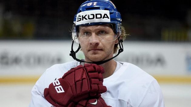 Martin Erat po NHL a KHL zakotvil v Kometě Brno, kde zahájí nadcházející sezónu extraligy. Archivní snímek. Martin Erat po NHL a KHL zakotvil v Kometě Brno, kde zahájí nadcházející sezónu extraligy. Archivní snímek.