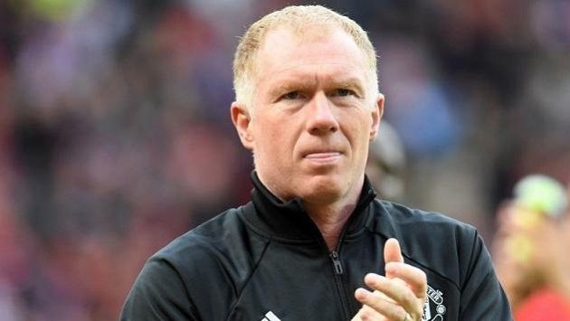 Paul Scholes dostal za sázení na fotbal od národní asociace pokutu 8000 liber Paul Scholes dostal za sázení na fotbal od národní asociace pokutu 8000 liber