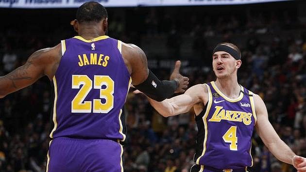 LeBron James se blýskl parádním výkonem LeBron James se blýskl parádním výkonem