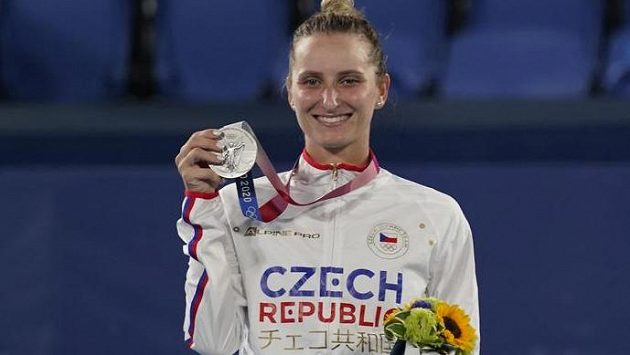 Markéta Vondroušová se stříbrnou olympijskou medailí Markéta Vondroušová se stříbrnou olympijskou medailí