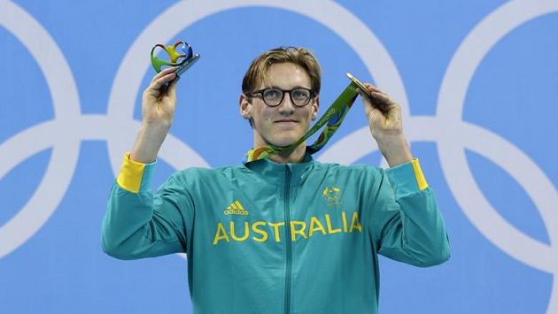 Australský olympijský vítěz v závodu 400 metrů volně Mack Horton. Australský olympijský vítěz v závodu 400 metrů volně Mack Horton.