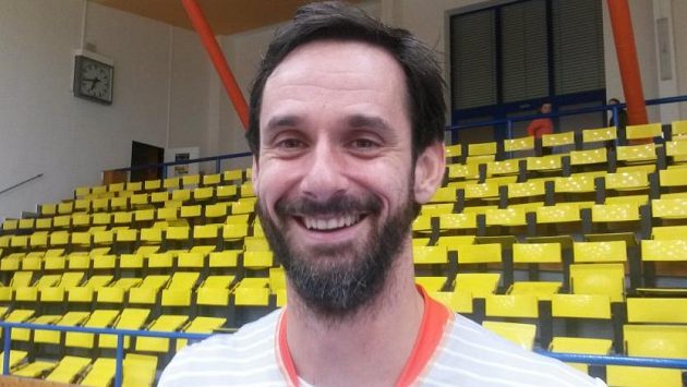 Ondřej Hudeček, bývalý volejbalový reprezentant, chce s Karlovarskem útočit na medaili. Ondřej Hudeček, bývalý volejbalový reprezentant, chce s Karlovarskem útočit na medaili.