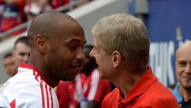 Nahradí jednou na lavičce Arsenalu Arséna Wengera (vpravo) Thierry Henry? Nahradí jednou na lavičce Arsenalu Arséna Wengera (vpravo) Thierry Henry?